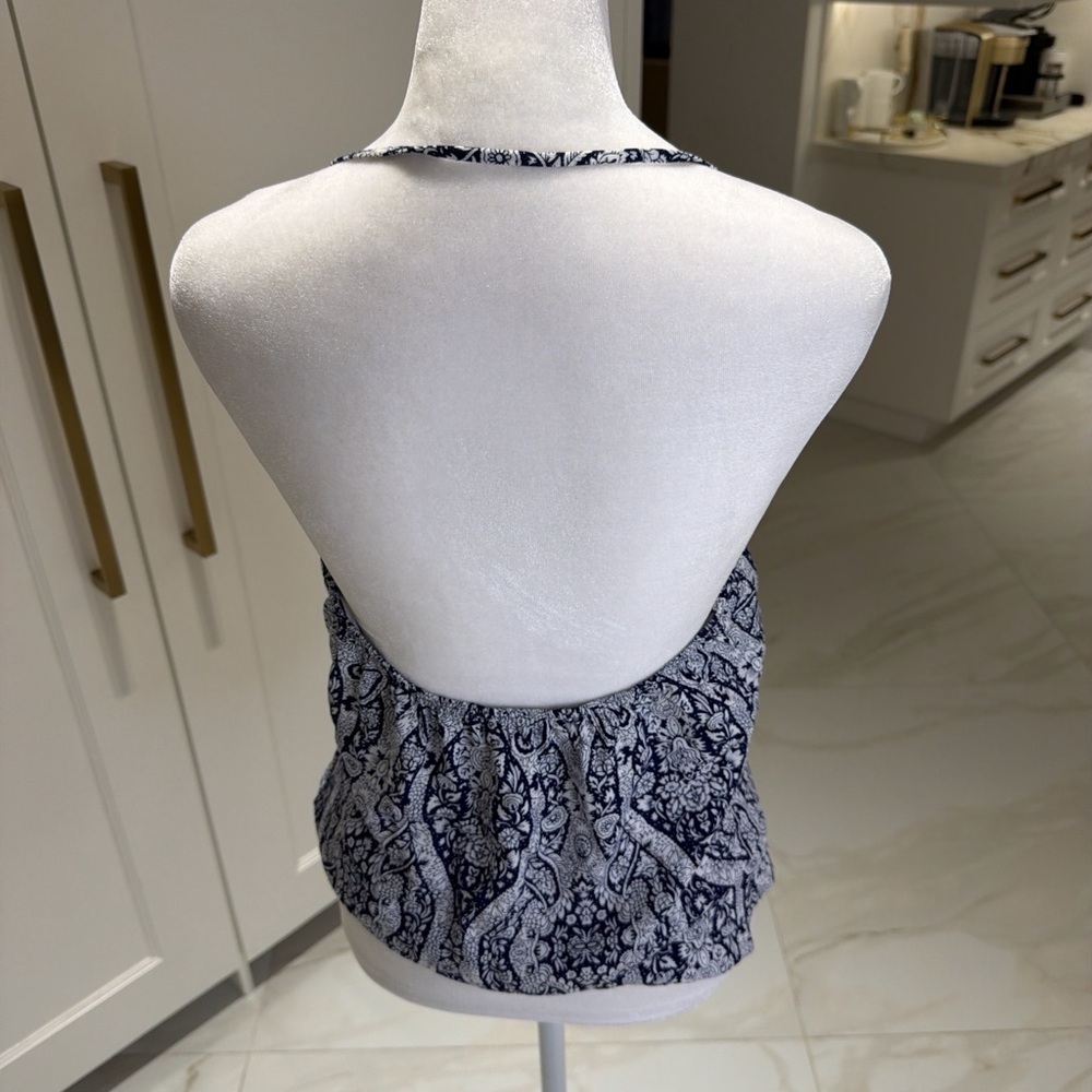 Women's Blue and White Paisley Top - Picture 3 of 5